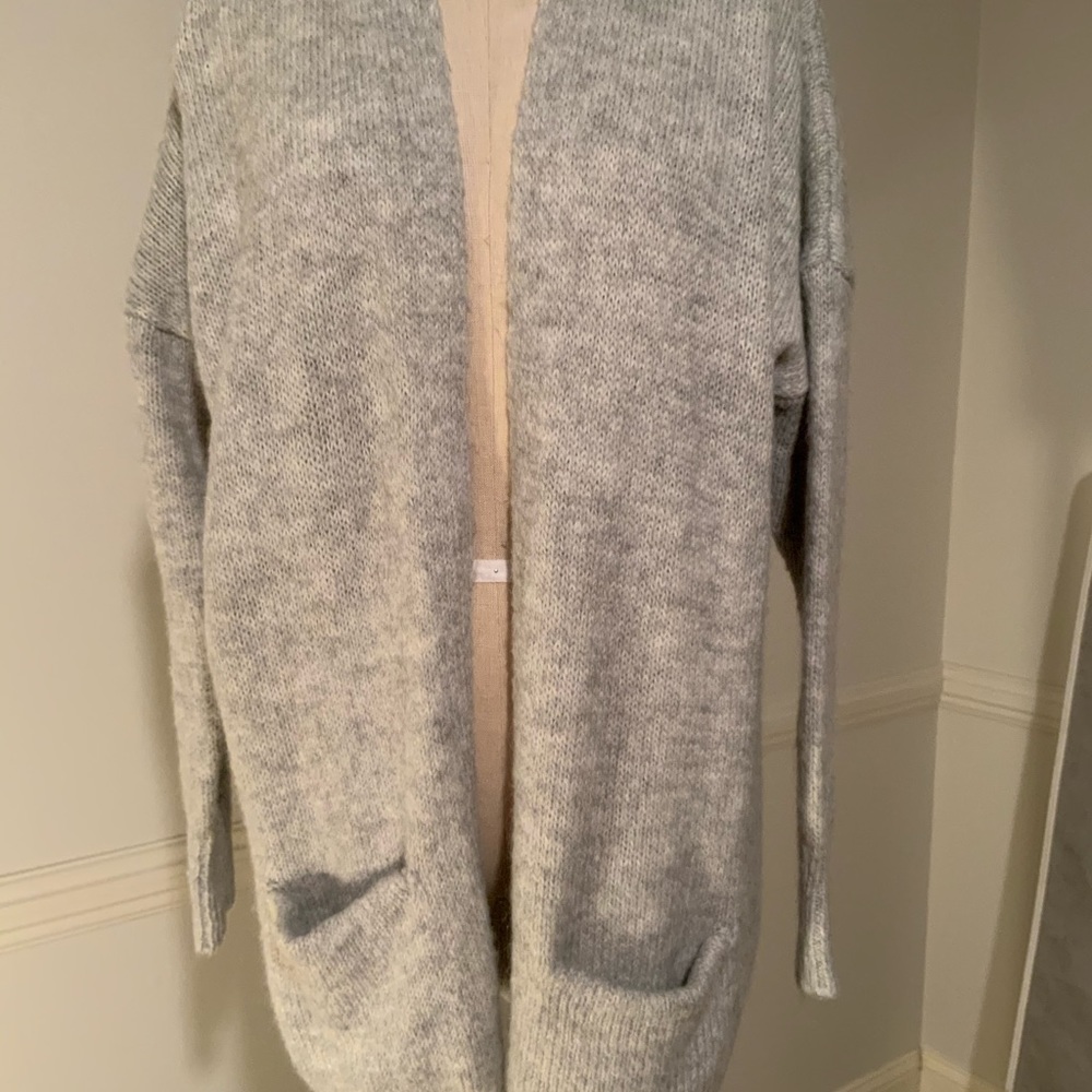 Sweater - Picture 5 of 5